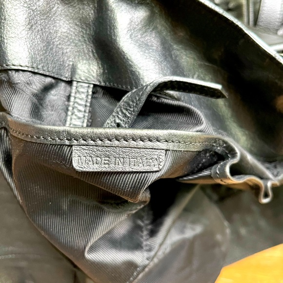 Burberry leather tote - Picture 4 of 7